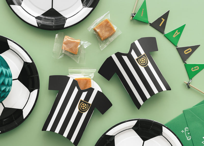 Fußball Gastgeschenk / Mitgebsel Tüten, Fußballtrikot Schachteln (6 Stück)